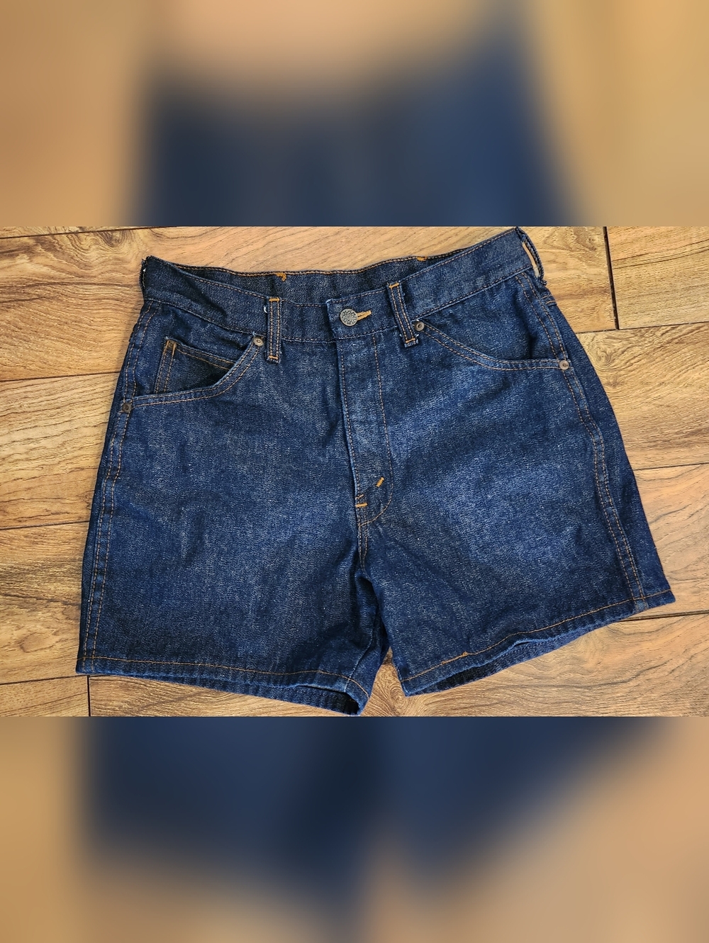 Spyder Dark Blue Denim Jean Shorts for Women, Size 32 - Picture 2 of 4